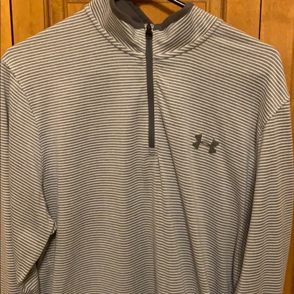 Under Armour 1/4 grey/white stripes